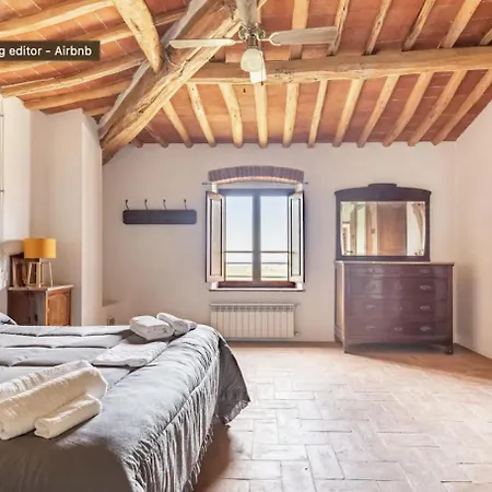 The House , Tuscany And The Pool بيت للعطل كاستيلّينا إنْ كْيانت